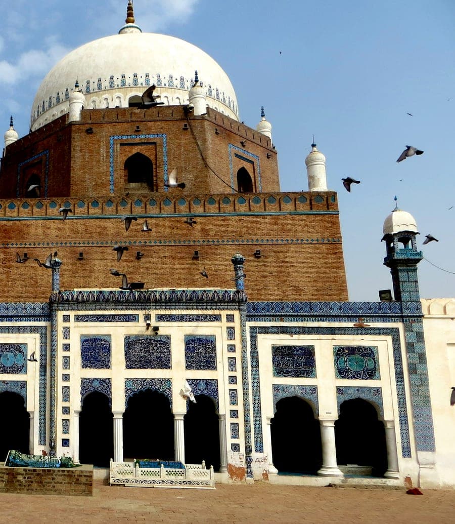 Bahauddin Zakariya shrine, Multan